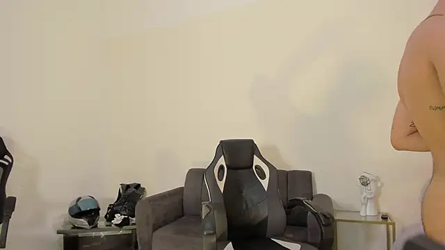 MaximusClark 现场XXX聊天