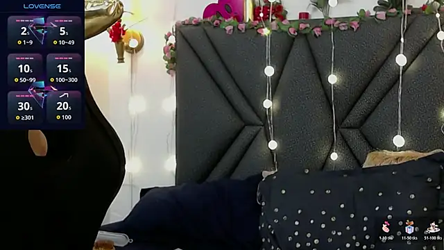 Онлайн чат XXX IndraKaur_