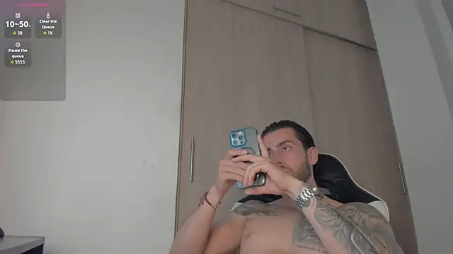 Axel__Blaze Live XXX Chat