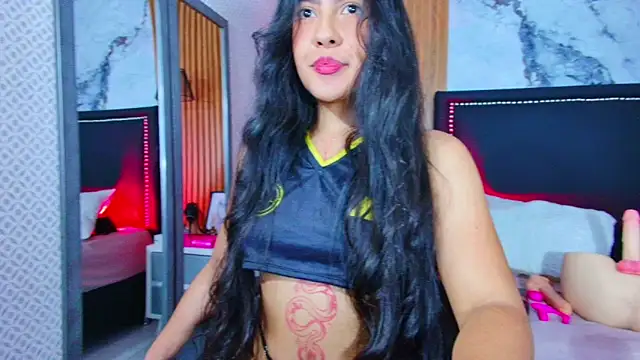 lizza_oss' Live XXX Chat