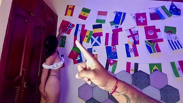 Онлайн чат XXX Horny_tgn