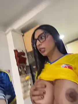 charlotte_stevenss_'s Live XXX Chat