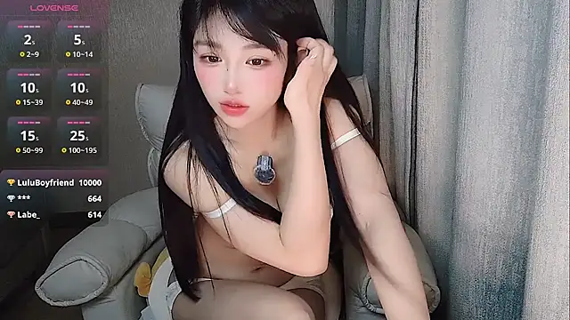 Lucky-lulu's Live XXX Chat