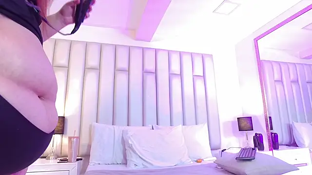aandreaperez's Live XXX Chat