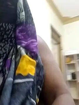 chocolate-puss' Live XXX Chat