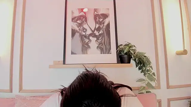 Nanami_ live XXX chat