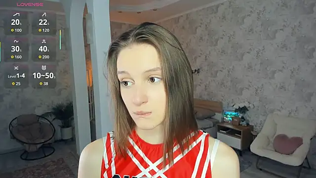 LianneBynon 现场XXX聊天