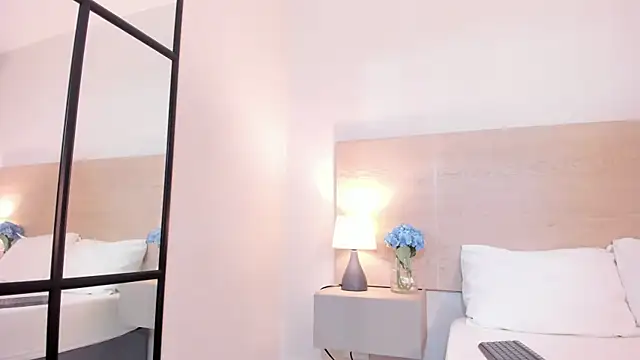 zurismith's Live XXX Chat
