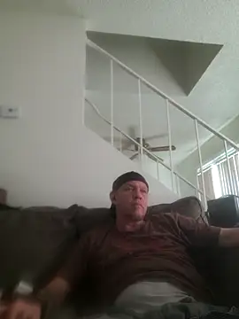 yourMasterisBored's Live XXX Chat
