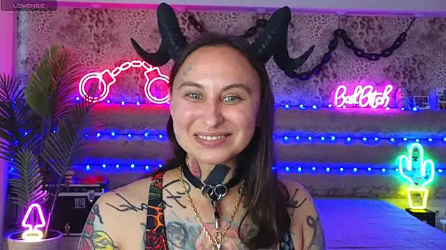 Cool_Freak_ Live XXX Chat