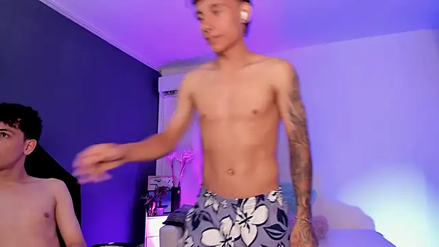 Handsomeboyss19 Webcam-Show