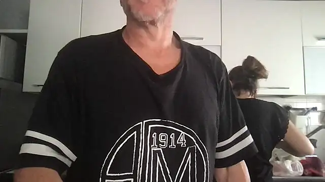 Axl_hot's Live XXX Chat