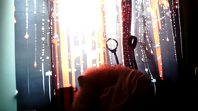 Sylviastar46 现场XXX聊天