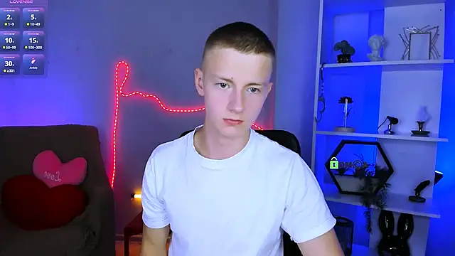 noah_nero's Webcam Show