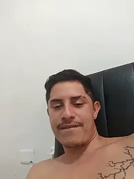 XXX chat uživo modela wickedboy_twin1