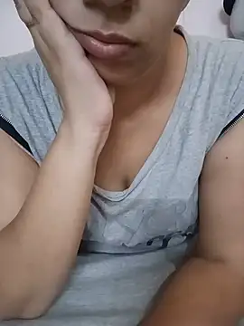 Nikitasharma__ Live XXX Chat