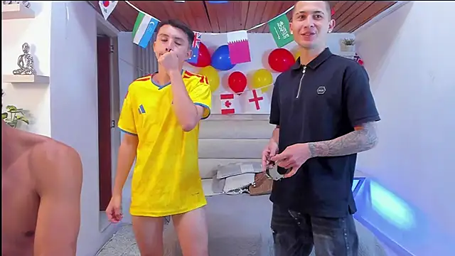 Seductive_BoysW Chat XXX in diretta
