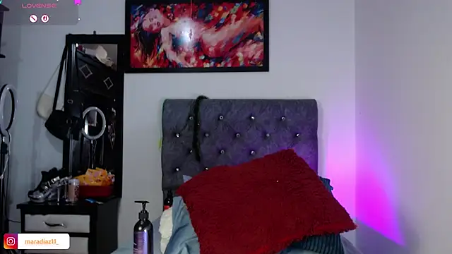MaraDiaz11's Live XXX Chat