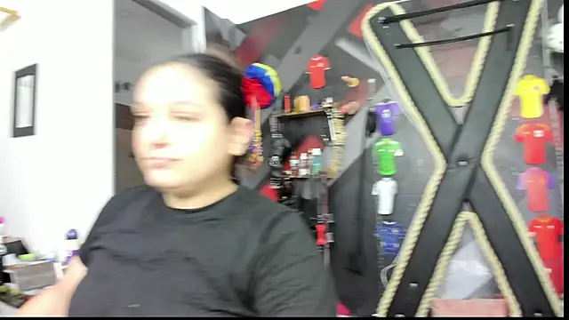Chatroom XXX en direct de SUBMISSION_BDSM