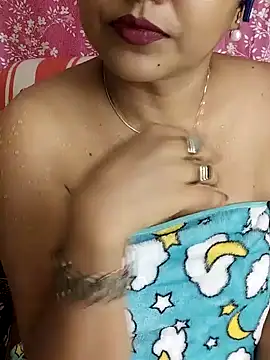 XXX chat uživo modela joya_bhabi