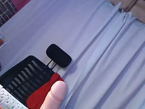 hot_gold69's Live XXX Chat