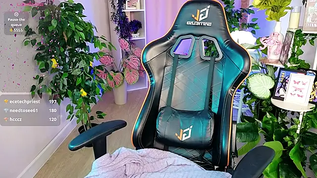 Chat XXX en directo de usagi_sasagi