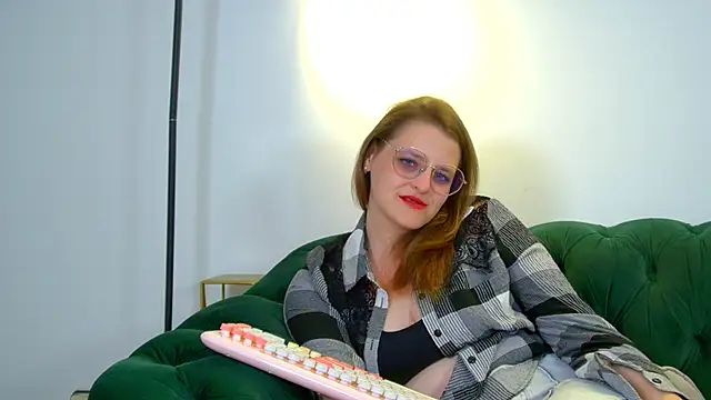 AlexaAvery Chat XXX live