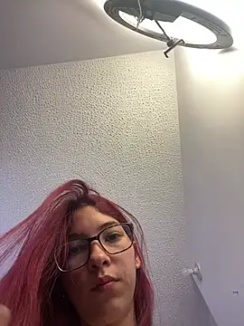 Chat +18 de SarahLee__ ao vivo