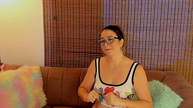 Czat XXX na żywo – ariana_cross