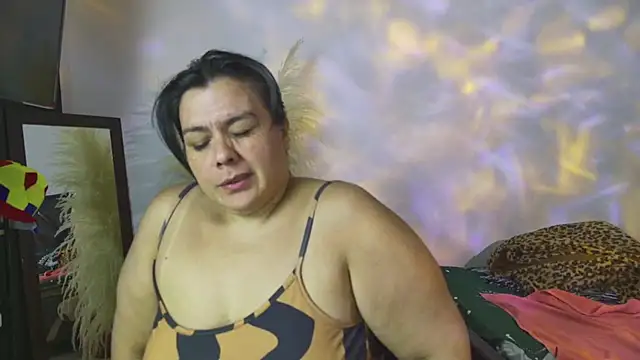 Martina_Foxy01's Live XXX Chat