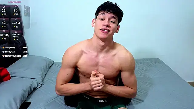 Chat XXX ao vivo de Luke_Muscle