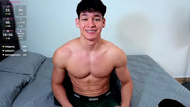 دردشة Luke_Muscle الجنسية المباشرة