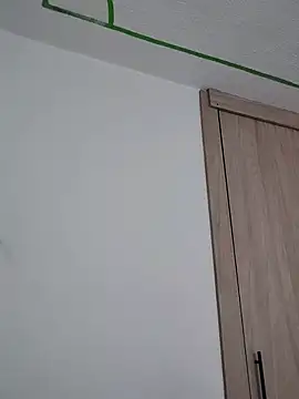 XXX chat uživo modela Tiger_cryad