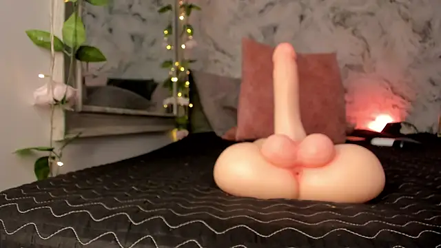 Czat XXX na żywo – Bella_desi_
