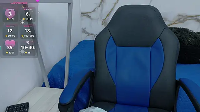 Lindsey8's Live XXX Chat