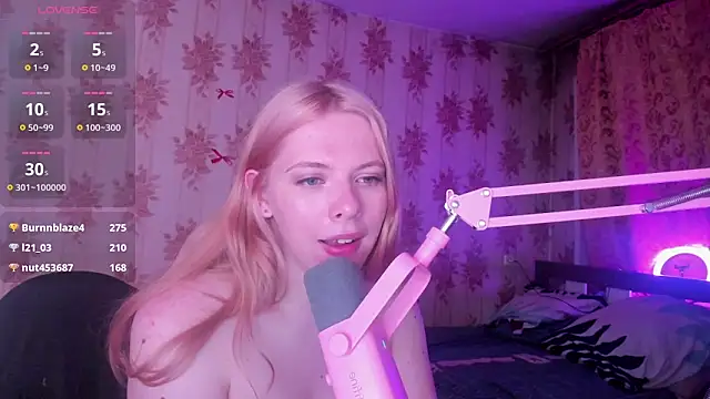 Chat XXX en directo de Cutie_Bambi