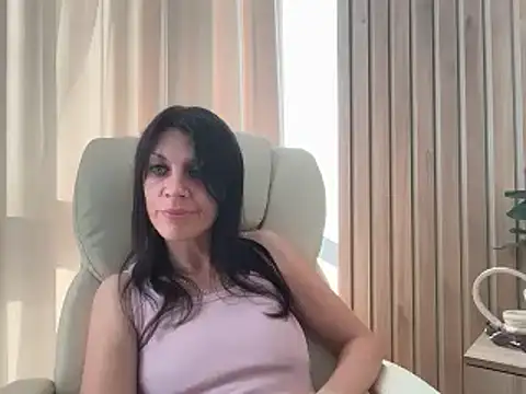 InjaAtHome – Live XXX-chat