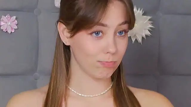TheEmma live XXX chat