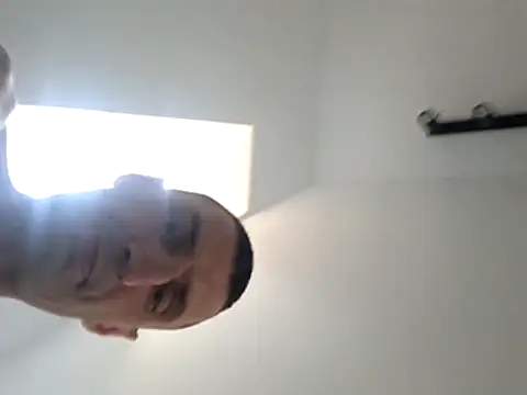 Webkamerová show Xxxmeskadziwkaxxx88