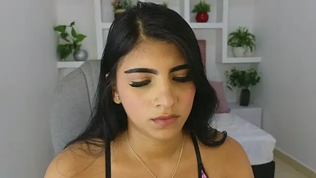 Czat XXX na żywo – maiaa_ruiz