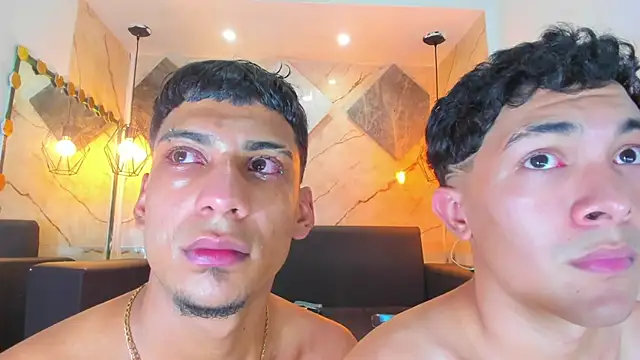 Yeff_26 – Naživo XXX chat