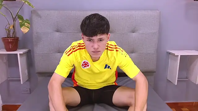 Kevin_Tupe Live XXX-chat