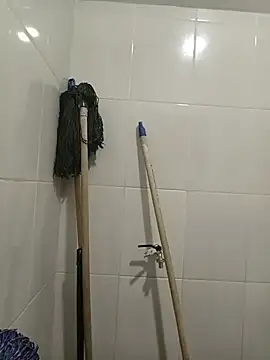 Catalina--14 Adlı Modelin Canlı XXX Sohbeti
