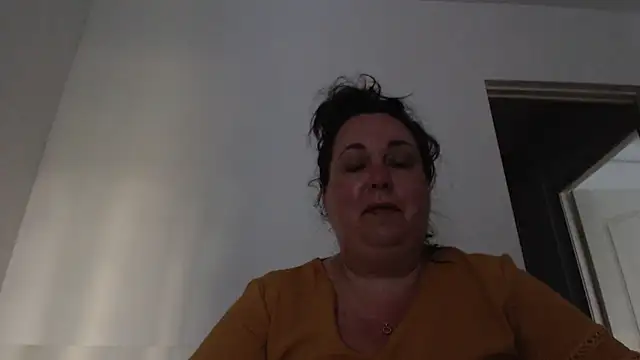Chat +18 de WendyRhoades ao vivo