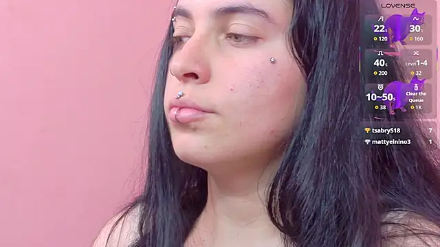צ'אט XXX בשידור חי של _sofia_smth_xx
