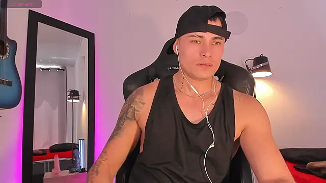 connorsmiith XXX чат на живо