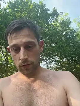 Fitboy1992 élő XXX-chatje