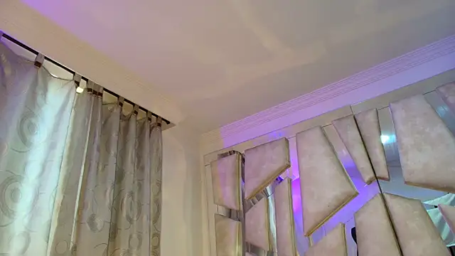 Natalyefoster's Live XXX Chat