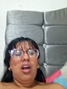 ZaidaWet's Live XXX Chat