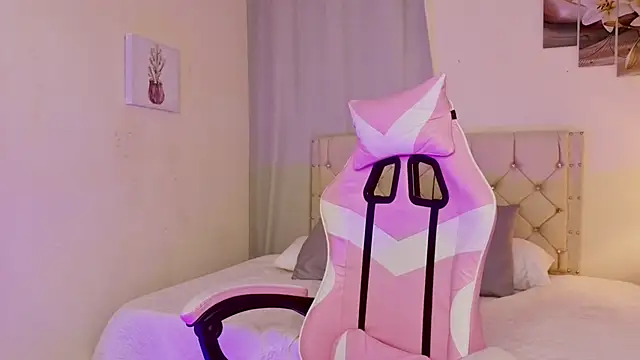 Czat XXX na żywo – naomifire_